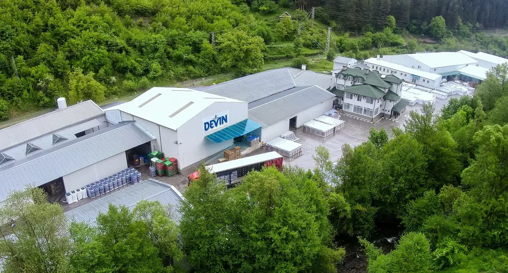 Пчели следят за чистотата и биоразнообразието около извора на DEVIN