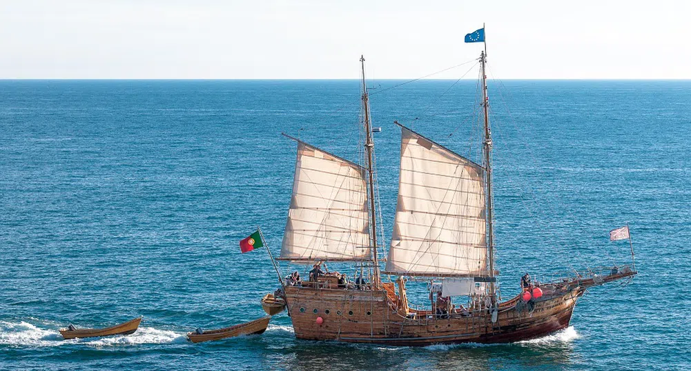 Нова сателитна система ще помага в борбата с морското пиратство