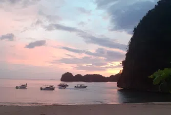 Заплахата от цунами след земетресението във Филипините е отминала