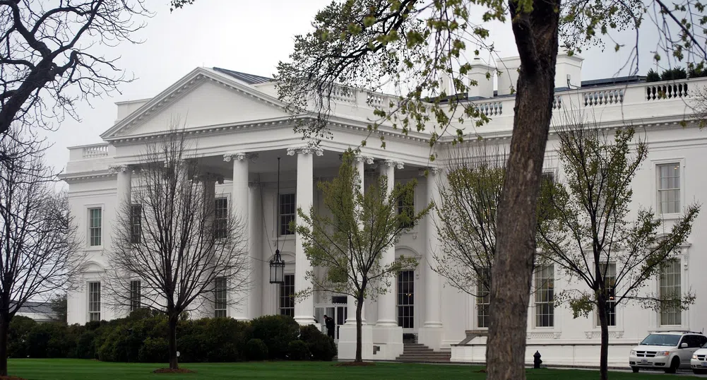 Съдът в САЩ блокира решението на Байдън за задължителна ваксинация