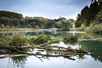 Опасно покачване на нивата на Струма и Места, има населени места без ток