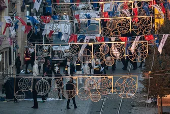 Броят на жертвите на експлозията в Истанбул расте