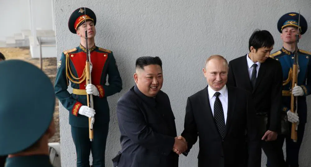 Космическото шоу на Путин и Ким: Има ли
оръжейна сделка на „Восточний“