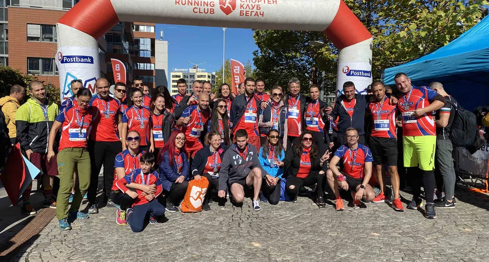 800 участници от 70 компании се включиха в Postbank Business Run 2020