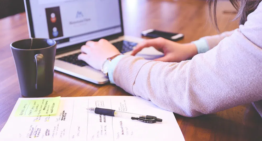 Google Docs ще проверява и граматиката