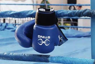 Победи ли Майк Тайсън в първия си двубой след 5 649 дни? (снимки и видео)