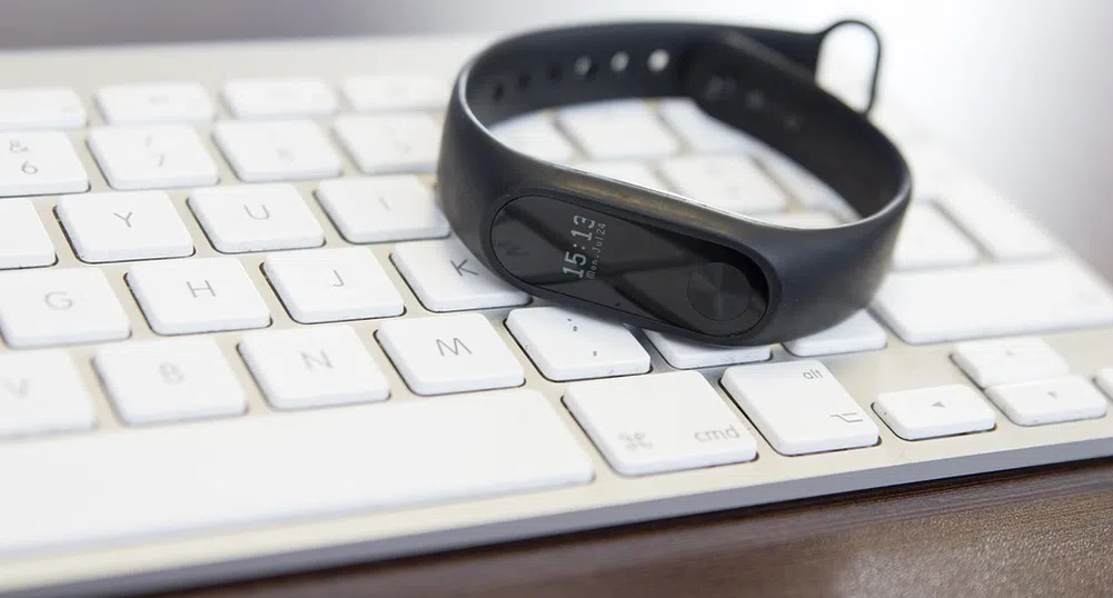 Акциите на Xiaomi все още са доста по-скъпи от тези на Apple