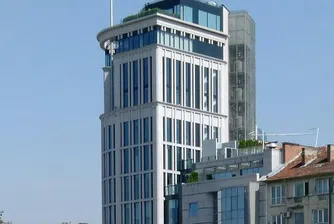 Хибридният модел трайно се налага и променя пазара на офис площи в София