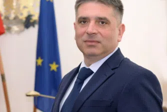 Министър Данаил Кирилов подаде оставка пред премиера Борисов