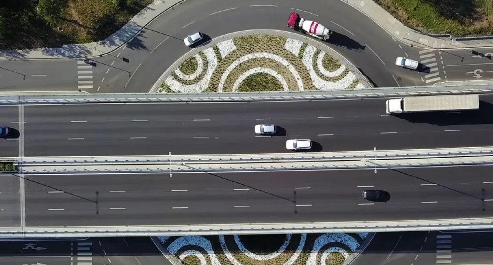 Готово е столичното околовръстно между АМ Тракия и Младост (снимки)