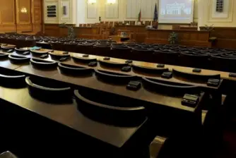 Парламентът прие актуализацията на бюджета на първо четене