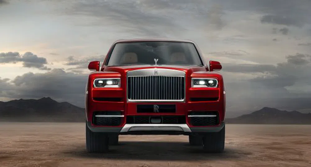 Първият SUV модел на Rolls-Royce се продава за 325 000 долара
