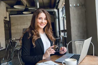 Програмата, помагаща на жените в бизнеса - Smart Lady, става на 3 години