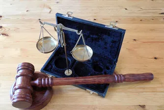 Осъдиха Румен Овчаров на 2 г. затвор с 3-годишен изпитателен срок