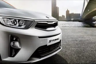 Kia показа вътрешността на кросоувъра Stonic