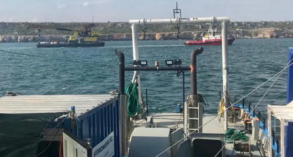 Освобождаването на кораба Vera SU е технически обезпечено