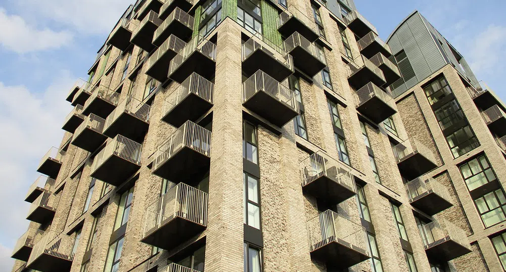 Продажбите на нови жилища в Лондон падат до най-ниското си ниво от 2012 г.