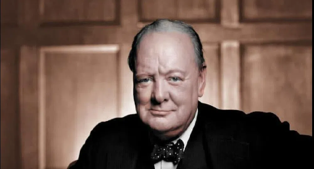 Снимка на Уинстън Чърчил бе открадната и подменена с фалшификат