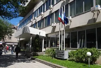 972 лв среден осигурителен доход през август