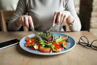 Кое е най-подходящото време за обяд, докато работите от вкъщи?