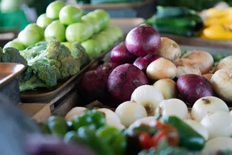 Понижението на цените на храните на едро продължава вече четвърта седмица