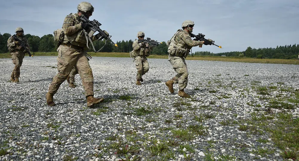 Отбраната и прокуратурата проверяват инцидента у нас с щатски военни