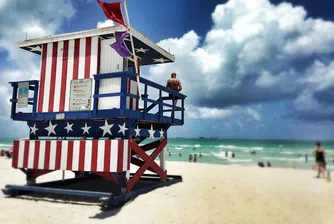 Маями Бийч предлага на търг прочутите си кули за спасители