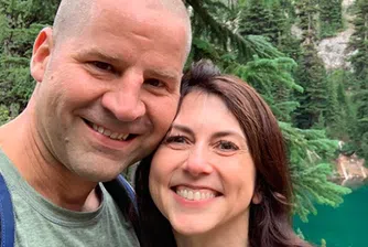 Една от най-богатите жени в света се омъжи за учител