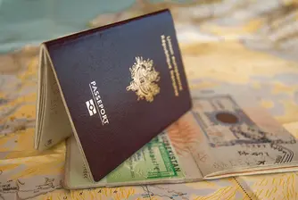 Пътувате често? Залепете си бележка в паспорта