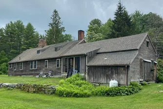 Къщата от филма Заклинанието беше продадена за 1.5 млн. долара