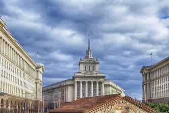 ДДС, COVID-19 и предстоящите празници (ОБЗОР)