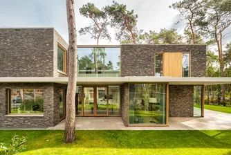 Прозорци, прозорци и пак прозорци