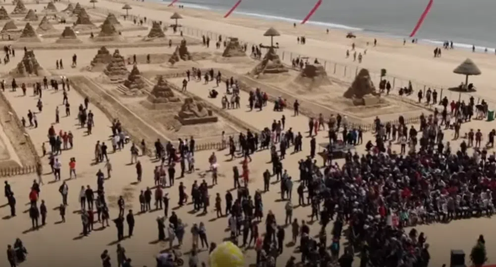 Започна прочутият Фестивал на пясъчните фигури в Китай