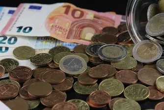 Европейците са спестявали по-малко през четвъртото тримесечие на 2021 г.