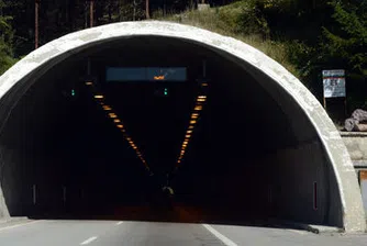 24-часов режим на работа в тунел Ечемишка