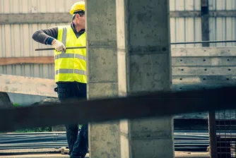 Строителната продукция бележи спад през април