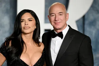 Джеф Безос се сгоди с тв водещата Лорън Санчес