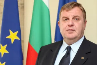 Каракачанов: Във вторник ще обсъдим как да облекчим режима