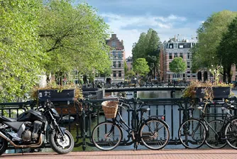 Нидерландия дарява 1 млрд. евро на най-засегнатите страни