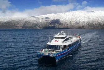 Разходка с електрически ферибот из фиордите на Норвегия