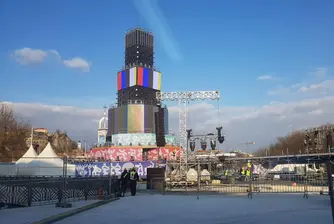 Сцената в Пловдив е готова, градът чака над 40 000 гости (снимки)