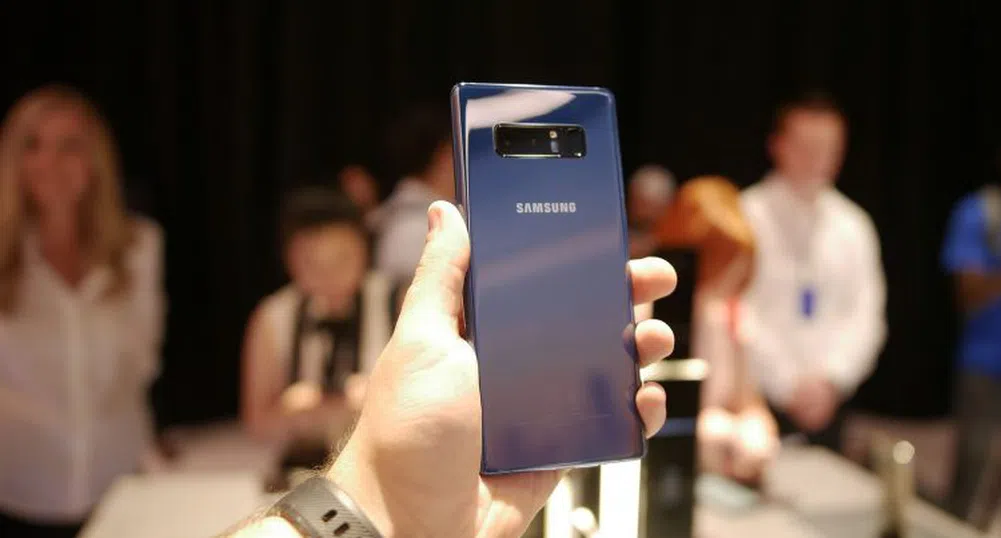 Смартфонът с най-добрия дисплей на пазара