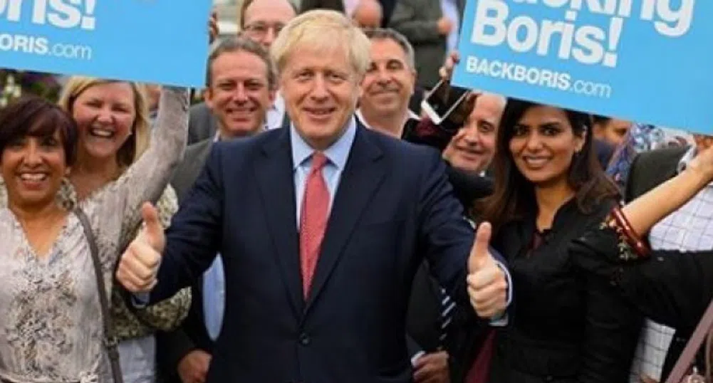 Борис Джонсън се ожени тайно за годеницата си