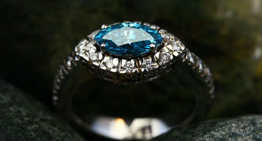 Christie's отмени търг за диамантите на нацистка милиардерка