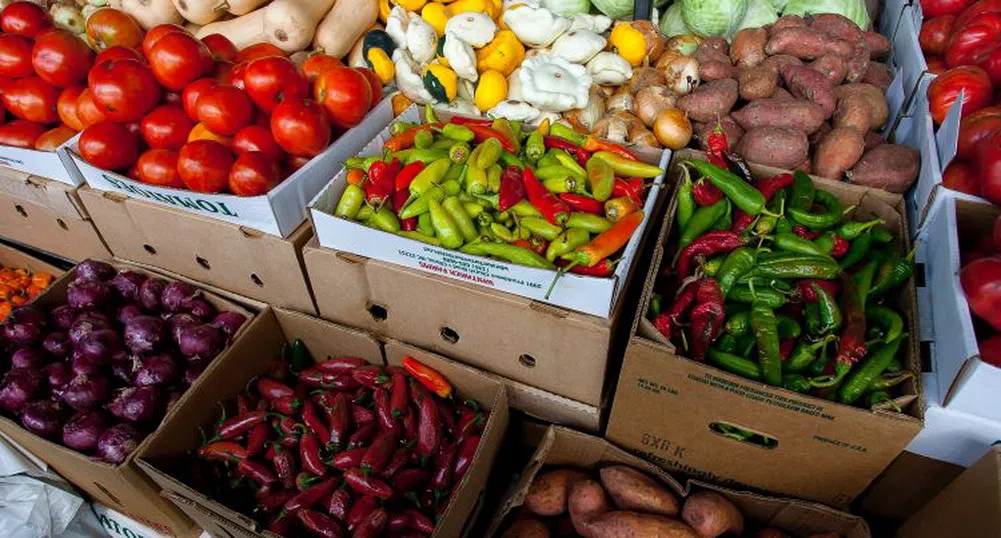 Цените на храните на едро спадат с 2% тази седмица