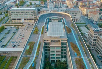 Писта на покрива на бивш автозавод в Торино се превърна в парк