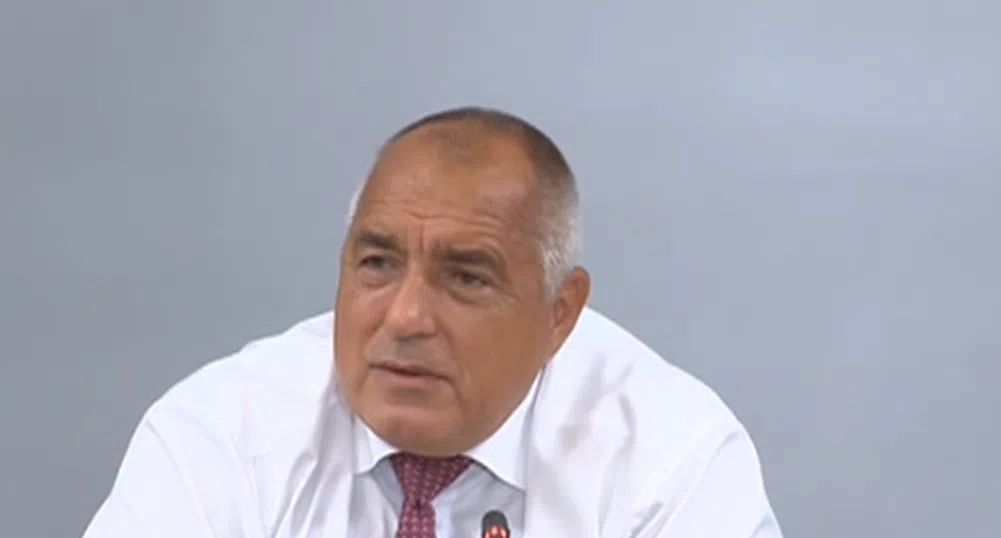 Борисов: Затворихме дискотеките, а Радев събира хиляди на протест