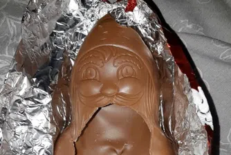 Мъж си купи шоколадов Дядо Коледа и остана шокиран