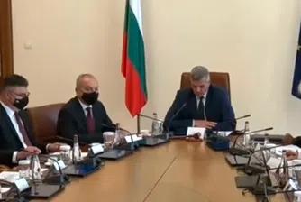 Служебното правителство назначи 24-ма нови областни управители