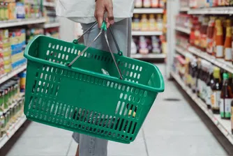 Гръцкият опит: Може ли поскъпването да спре с държавна регулация